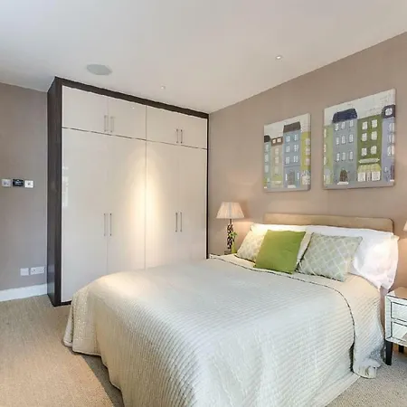 Beautiful 2 Bed * Milan