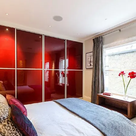 Beautiful 2 Bed Apartment